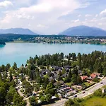 Prázdninový areál Naturel Hoteldorf Seeleitn 3*