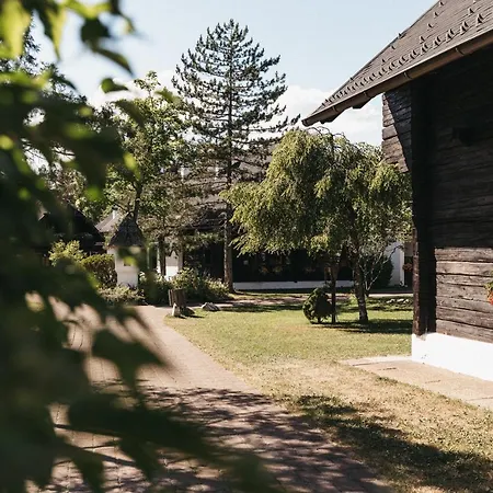 Naturel Hoteldorf Seeleitn 3* Faak am See