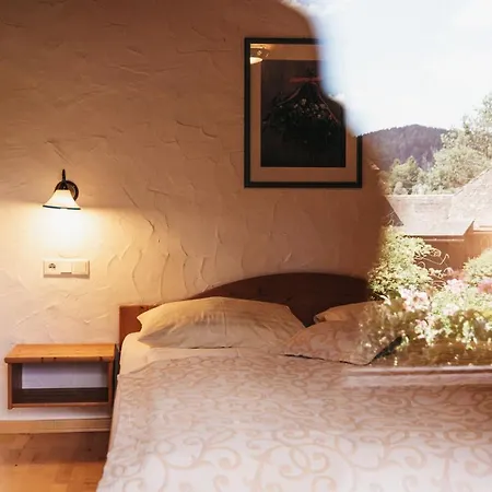 شقة فندقية Naturel Hoteldorf Seeleitn 3*