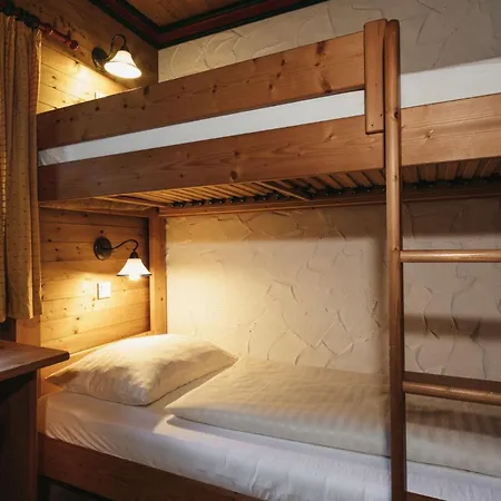 Naturel Hoteldorf Seeleitn 3*