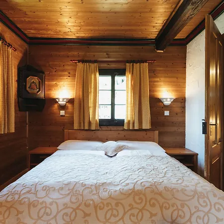 شقة فندقية Naturel Hoteldorf Seeleitn 3*