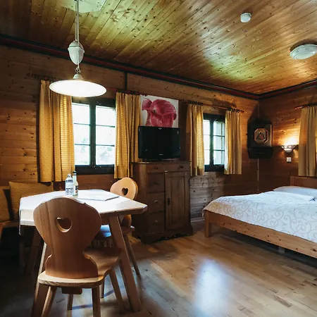 Naturel Hoteldorf Seeleitn شقة فندقية 3*