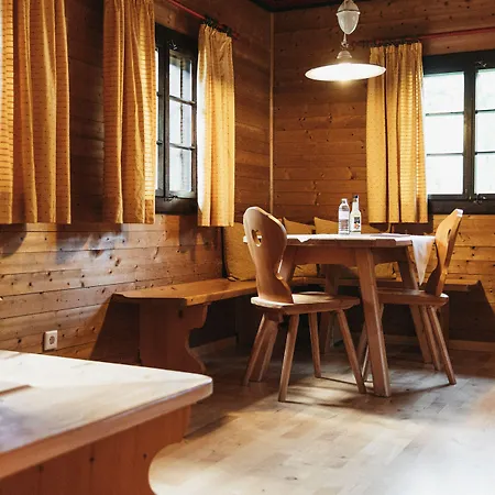 Naturel Hoteldorf Seeleitn Tatil parkı