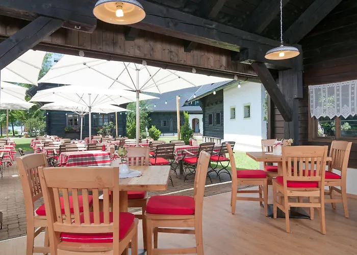 Naturel Hoteldorf Seeleitn 3*